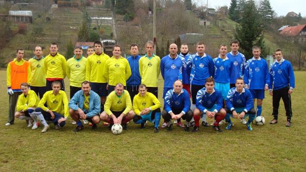 24.11.2012_fotbal_a+stari pani.jpg - 